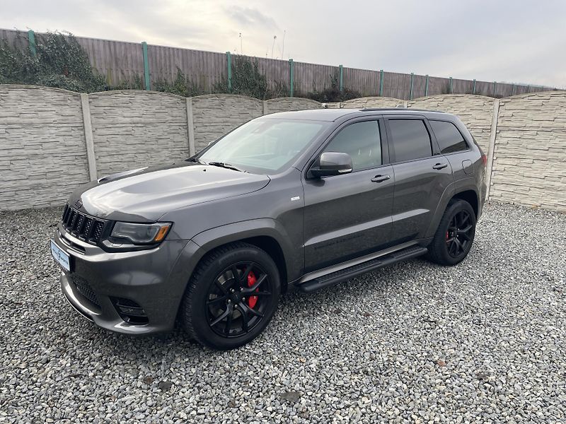 Jeep Grand Cherokee 6.4i 480PS HEMI SRT CZ 78000KM - fotka 69 z 187