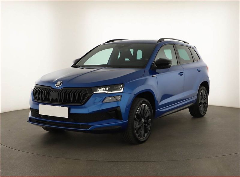 Škoda Karoq (2025) 1.5 TSI, Sportline - fotka 2 z 20