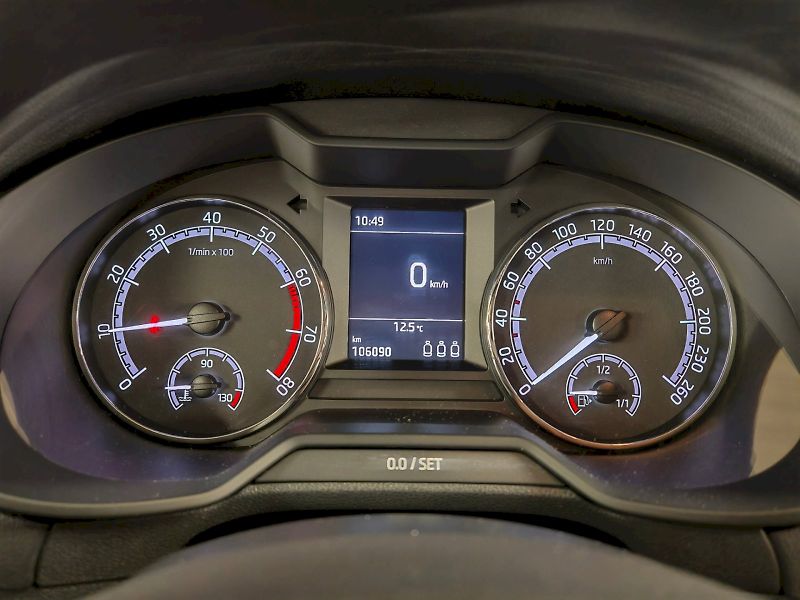 Škoda Octavia (2018) 1.0 TSI 85 kW Ambition Plus - fotka 7 z 25