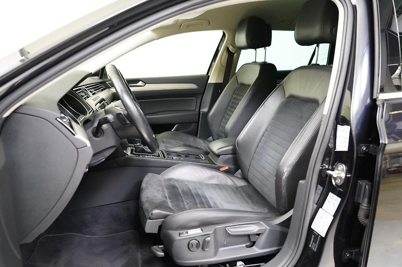Volkswagen Passat - fotka 5 z 6