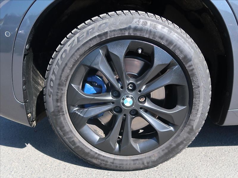 BMW X1 2,0 xd,140kW,ČR,M-Paket,DPH - fotka 25 z 27