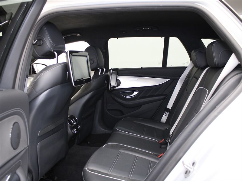 Mercedes-Benz Třídy E E63s 612k.4M 65 780km.DPH   4, - fotka 7 z 45