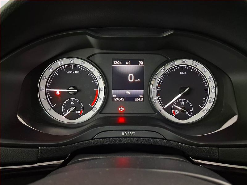 Škoda Karoq (2022) Style 2.0 TDI - fotka 11 z 23