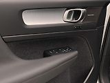 Volvo XC40 (2026) B3 AUT DARK PLUS - náhled 28