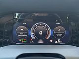 Volkswagen Golf (2025) People 1.5 eTSI / 85 kW DSG7 m - náhled 9
