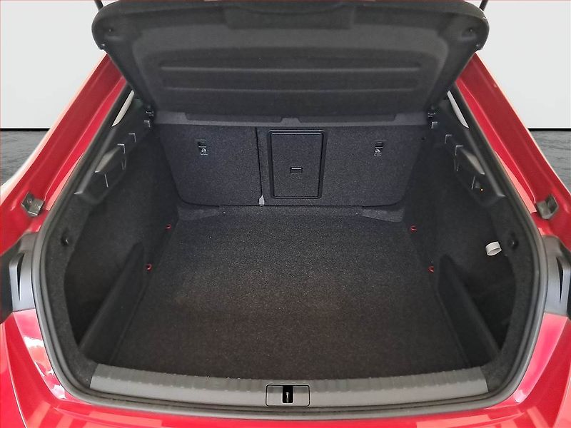 Škoda Octavia (2021) 1.5 TSI, Tempomat - fotka 13 z 19