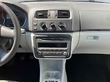 Škoda Fabia (2011) 1.2 TSi, Ambiente, park. - náhled 12
