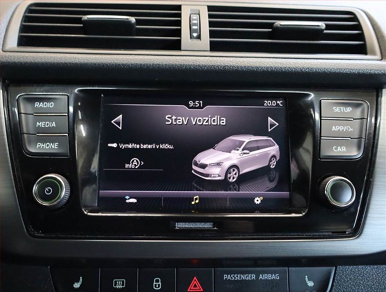 Škoda Fabia (2019) 1.0 TSI, Tempomat - fotka 17 z 22