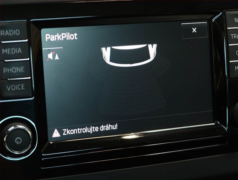 Škoda Rapid (2016) Spaceback 1.4 TSI, Automat - fotka 20 z 22