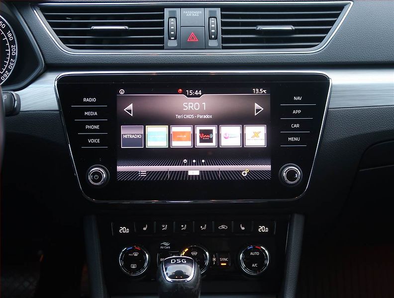 Škoda Superb (2020) Ambition 2.0 TDI, Automat - fotka 12 z 19