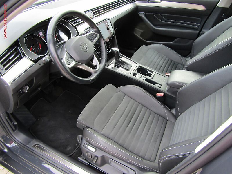 Volkswagen Passat (2021) 2.0TDi, ČR, Elegance, DSG - fotka 9 z 22