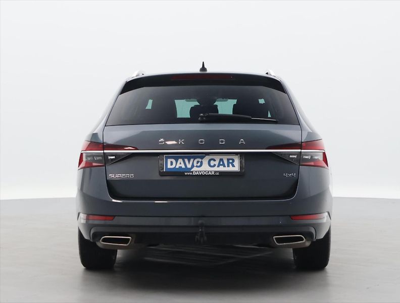 Škoda Superb 2,0 TSI 200kW DSG 4x4 L&K DPH - fotka 6 z 43