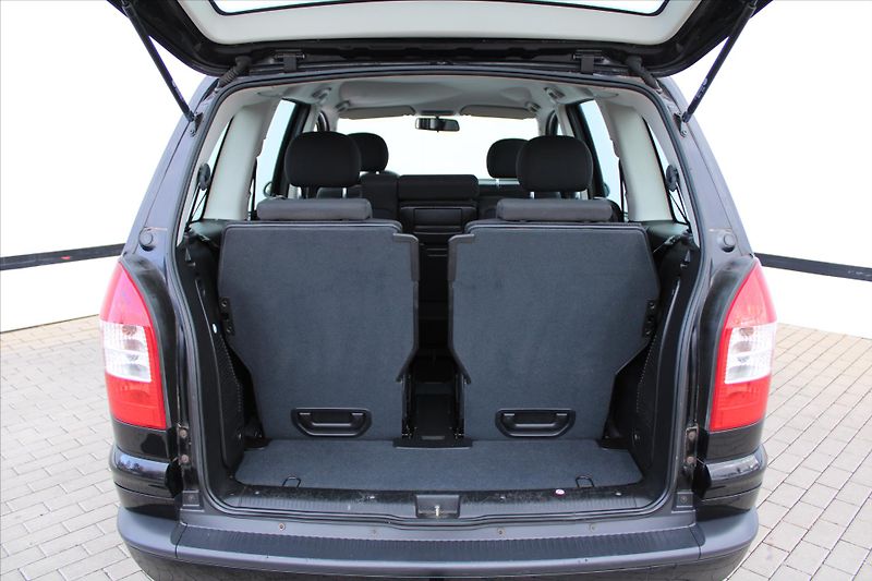 Opel Zafira 1.6i 74kW 7-MÍST TAŽNÉ ZAŘ. - fotka 12 z 19