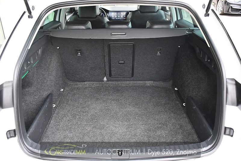 Škoda Octavia 2,0 TDI 110kW - fotka 44 z 50
