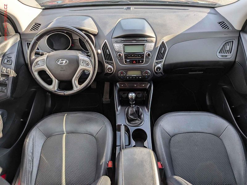 Hyundai ix35 (2013) 1.6 GDi, 2.maj,ČR, servis - fotka 8 z 18