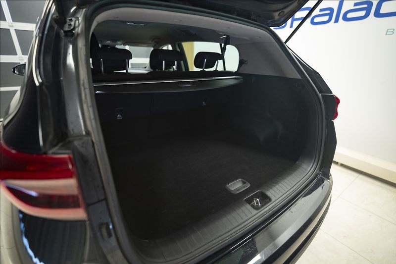 Kia Sportage 1,6 CRDi NAVI KAMERA VÝHŘEV ČR - fotka 44 z 49