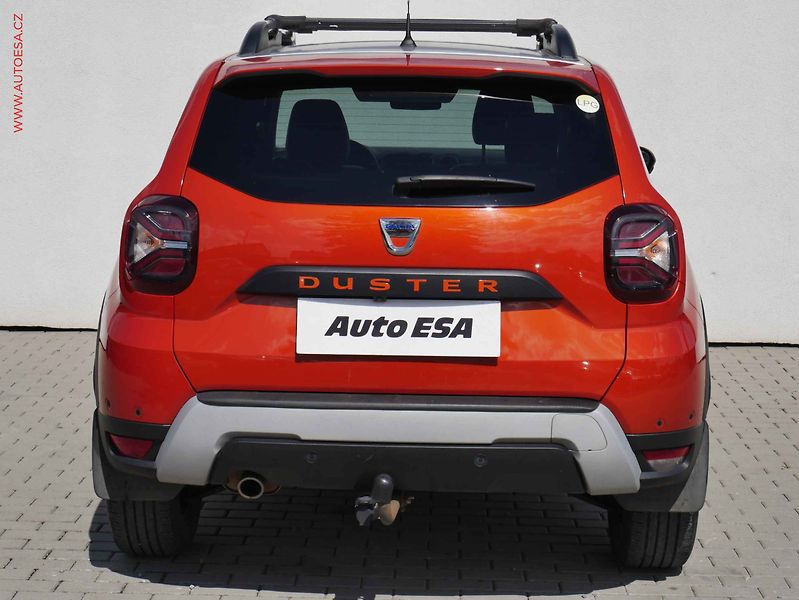 Dacia Duster (2022) 1.0i, ČR, Navi, park kamera - fotka 5 z 22