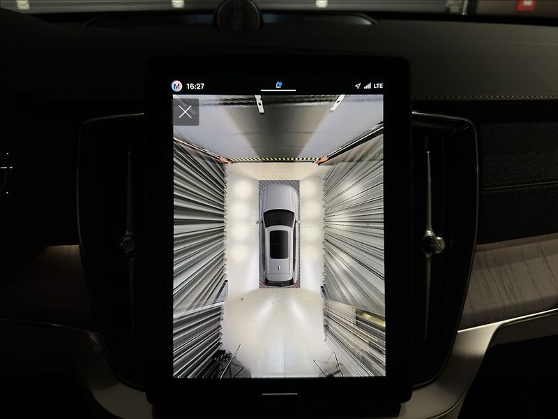 Volvo XC90 (2026) 2,0 T8  Plus Bright - fotka 37 z 41