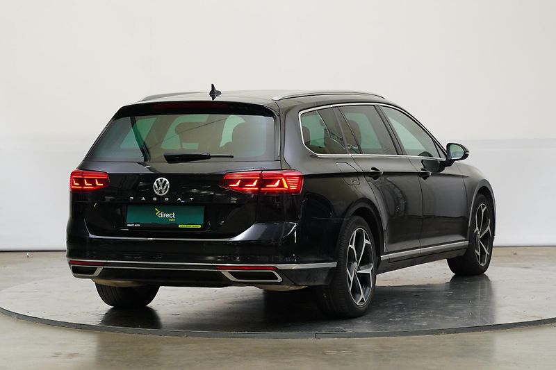 Volkswagen Passat - fotka 2 z 24