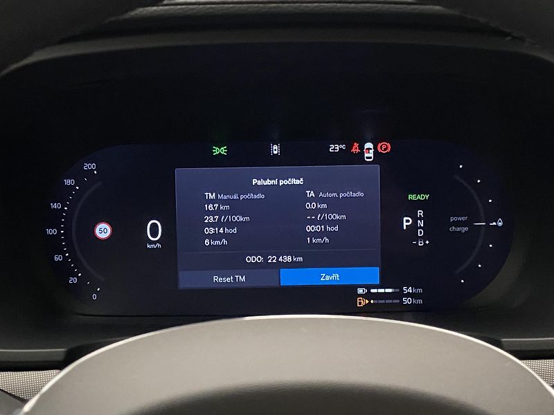 Volvo V90 T8 AWD RECHARGE DARK PLUS AUT - fotka 25 z 65