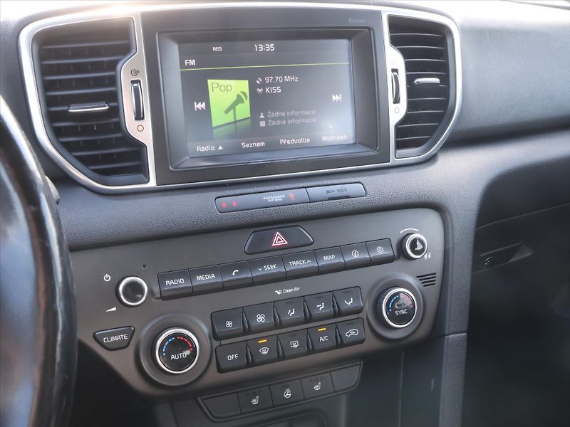 Kia Sportage 1,7 CRDi 85kW CZ Aut.klima - fotka 18 z 30