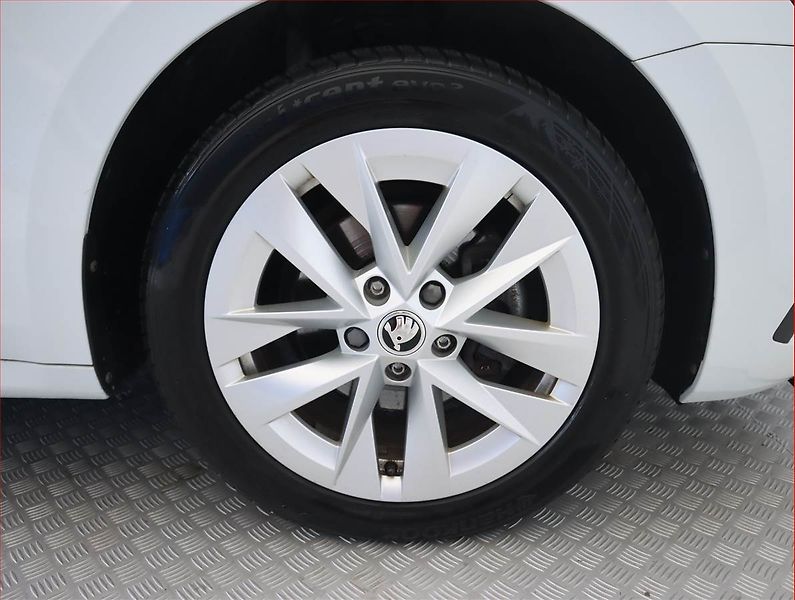 Škoda Octavia (2022) Style 2.0 TDI - fotka 15 z 20