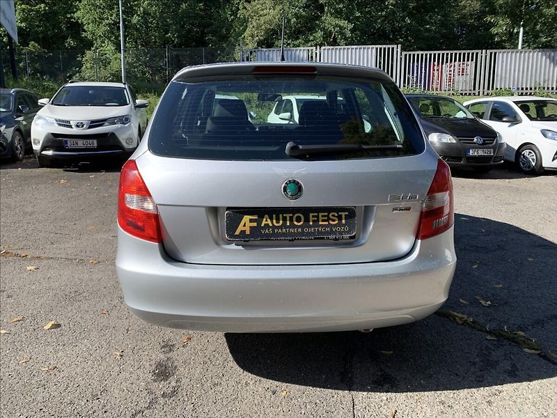 Škoda Fabia 1,6 TDI - fotka 7 z 17