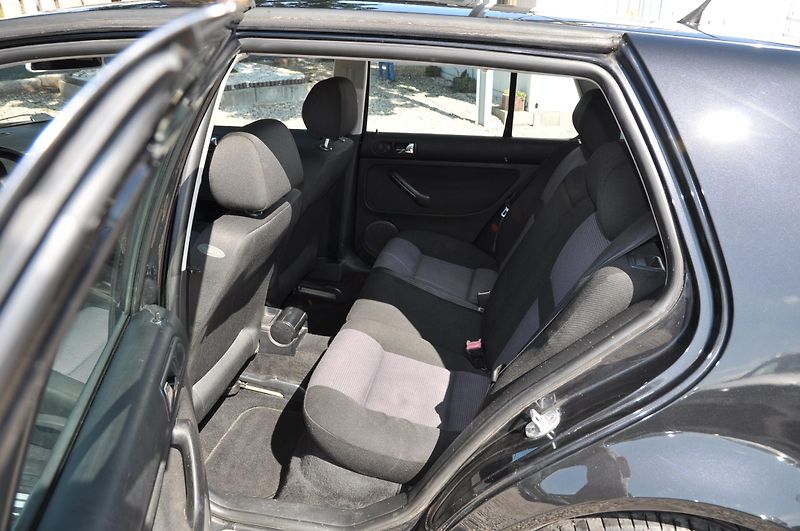 Volkswagen Golf IV 1.9TDi 66kW EDITION - fotka 7 z 11
