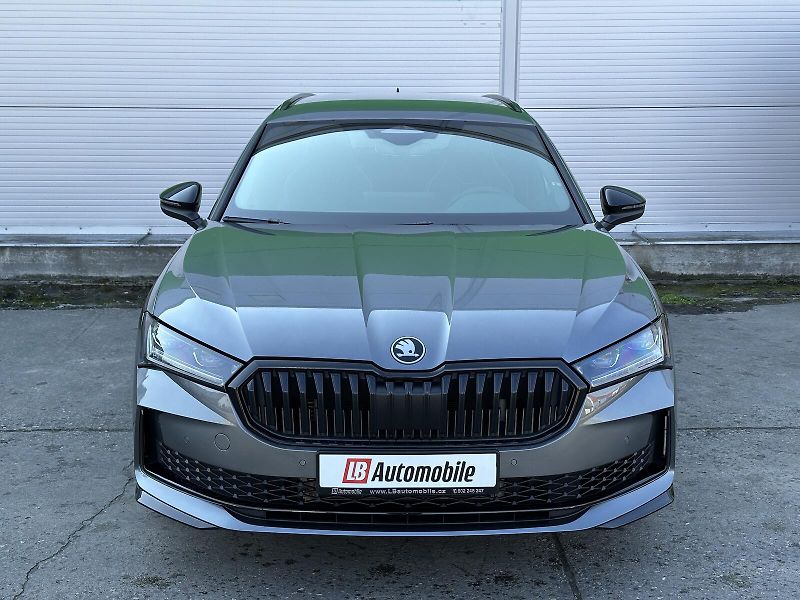 Škoda Superb 2.0TSi 4x4 DSG Sportline 265PS - fotka 2 z 52
