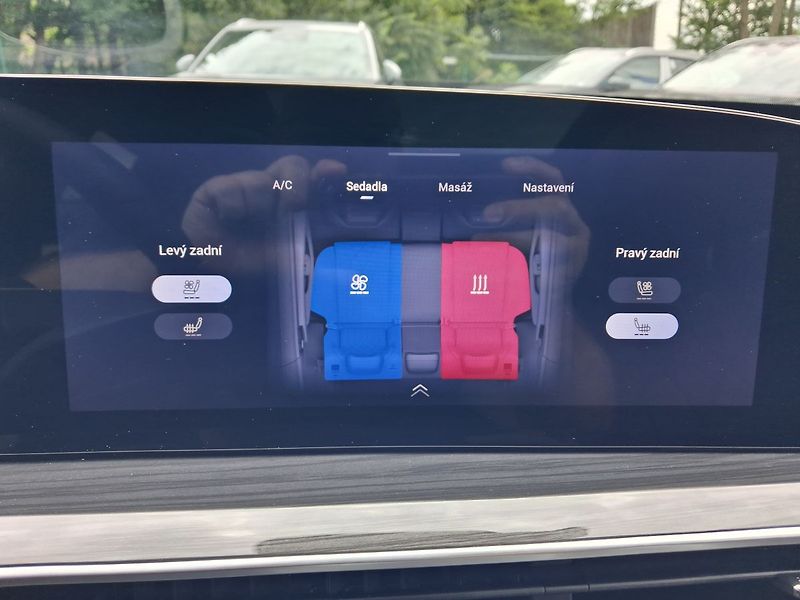 Omoda 9 (2026) Premium 1.5TGDI PHEV AWD - fotka 20 z 28