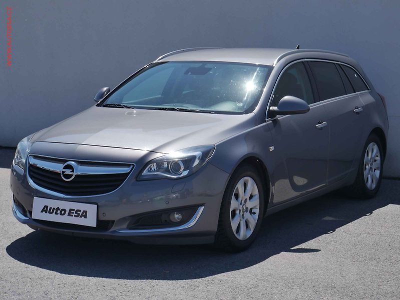 Opel Insignia (2016) 2.0 CDTi, ČR, AC, bixen - fotka 3 z 20