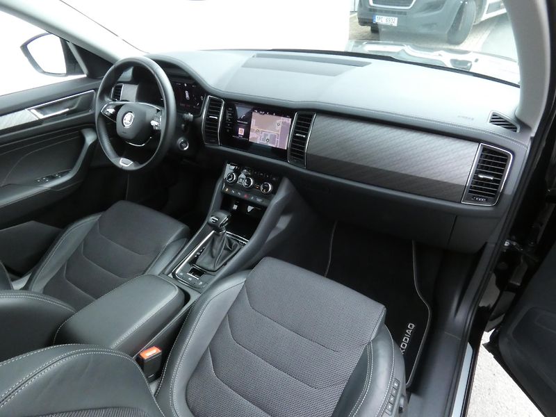Škoda Kodiaq FL 4x4 Style 2.0 TDI /110kW  7 - fotka 19 z 30