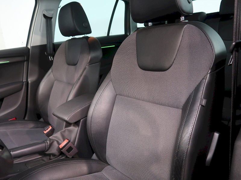Škoda Octavia (2018) STYLE 1.5TSI 110KW DSG DCC NAV - fotka 14 z 39