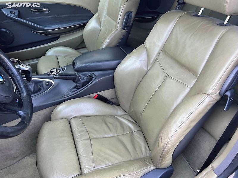 BMW Řada 6 3.0i manuál - fotka 12 z 26