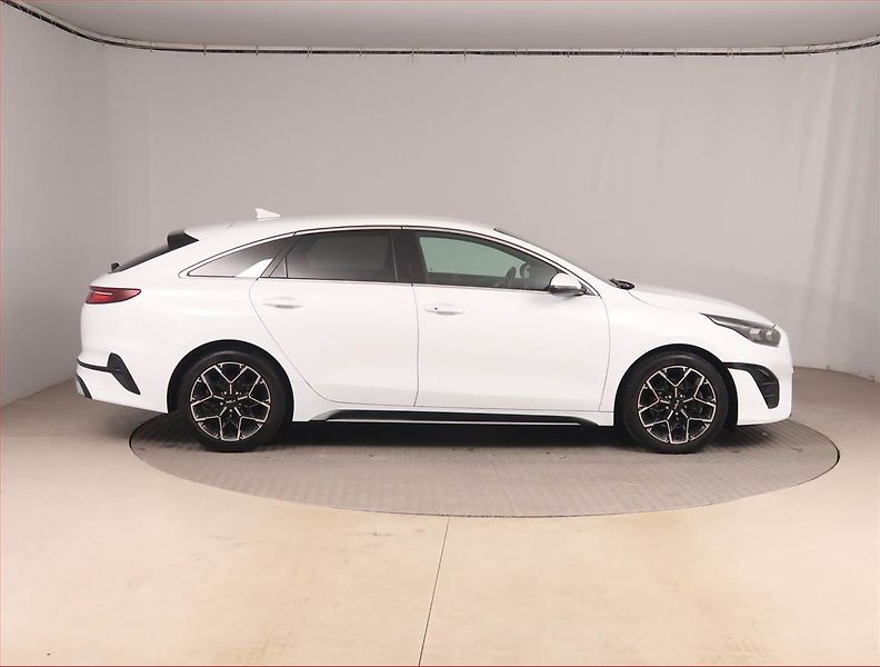 Kia Pro_Ceed (2021) GT-Line 1.5 T-GDI - fotka 6 z 16