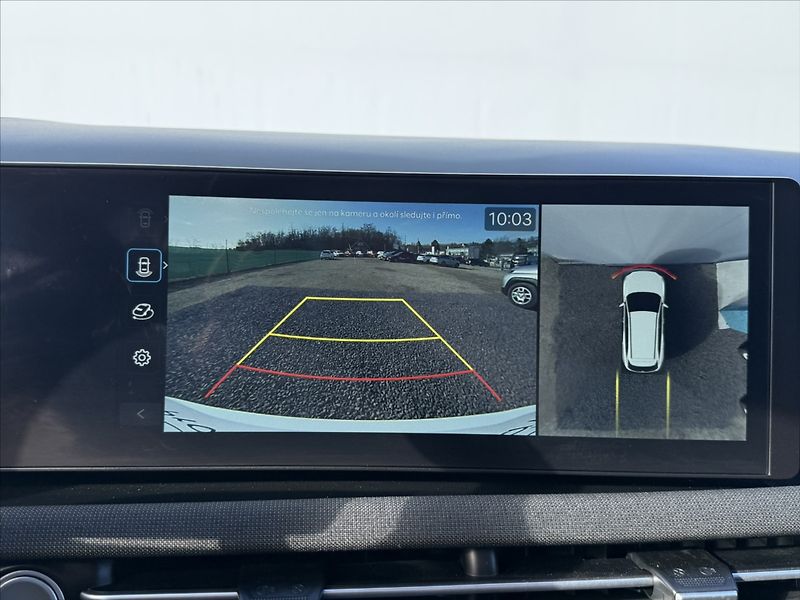Hyundai Tucson 1,6 T-GDI PHEV 20 YEARS LUXURY - fotka 16 z 26