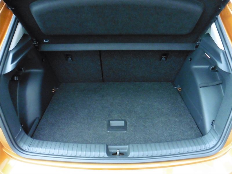 Škoda Fabia IV 1,0 TSi Style, Led, Tempo, - fotka 15 z 16