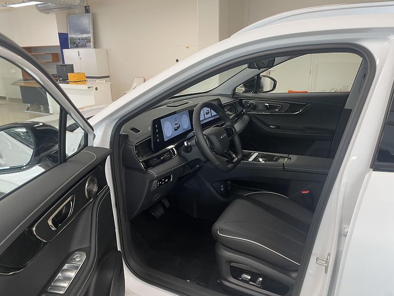 Omoda 5 (2026) OMODA 5 HEV Premium FaceLift - fotka 8 z 41