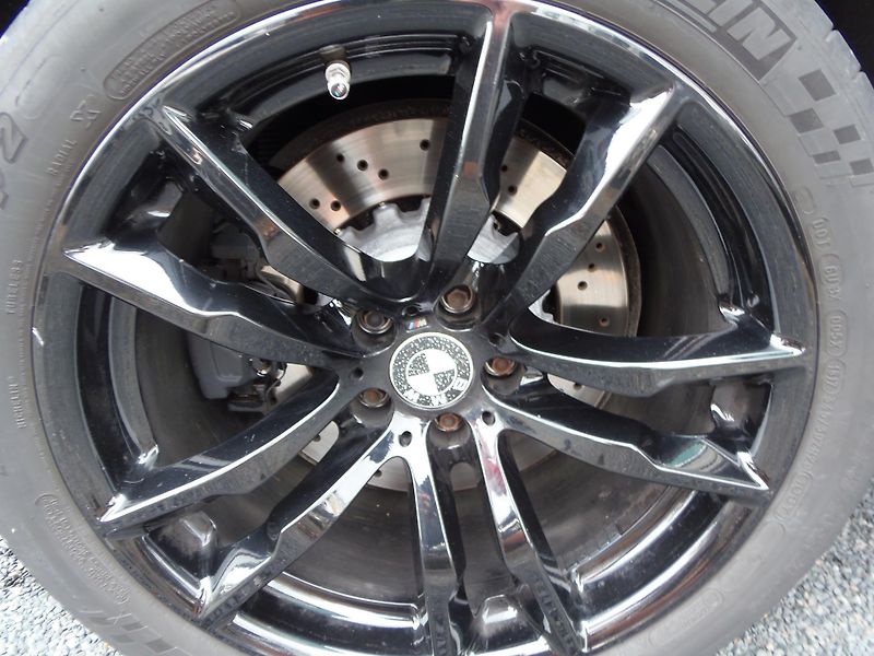 BMW X6 (2009) X6M - fotka 19 z 28