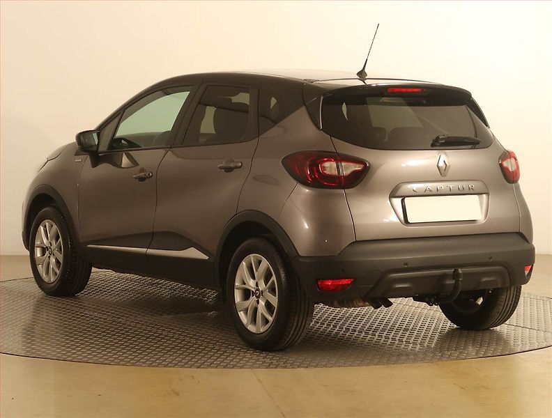 Renault Captur (2019) 1.3 TCe, Serv.kniha, Navi - fotka 4 z 18