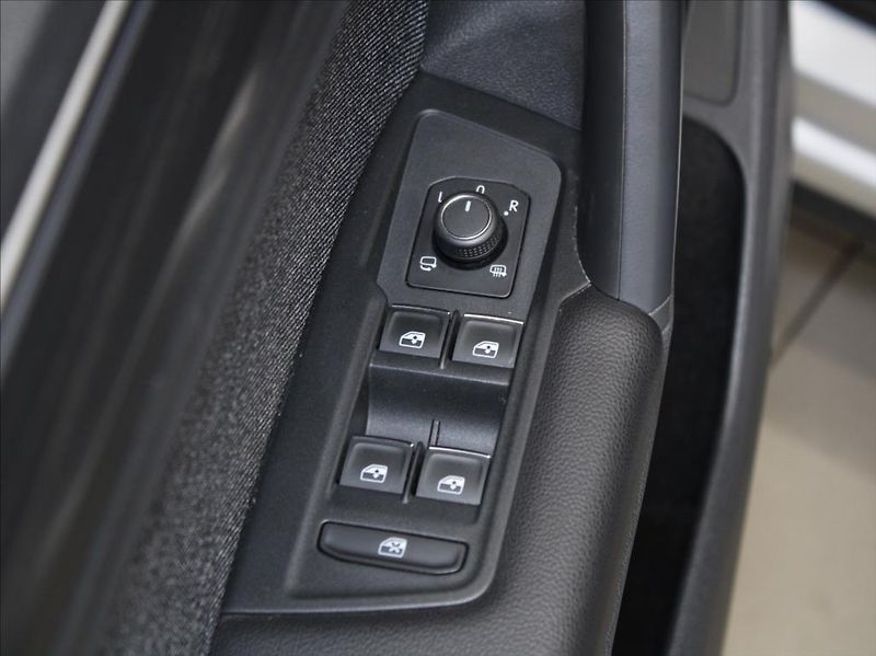 Seat Tarraco 2,0 TSi 190k.DSG 4x4 7-míst ČR - fotka 16 z 26