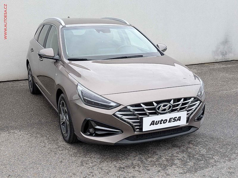 Hyundai i30 (2022) 1.5 T-GDi, 1.maj,ČR, STK7/28 - fotografie inzerátu