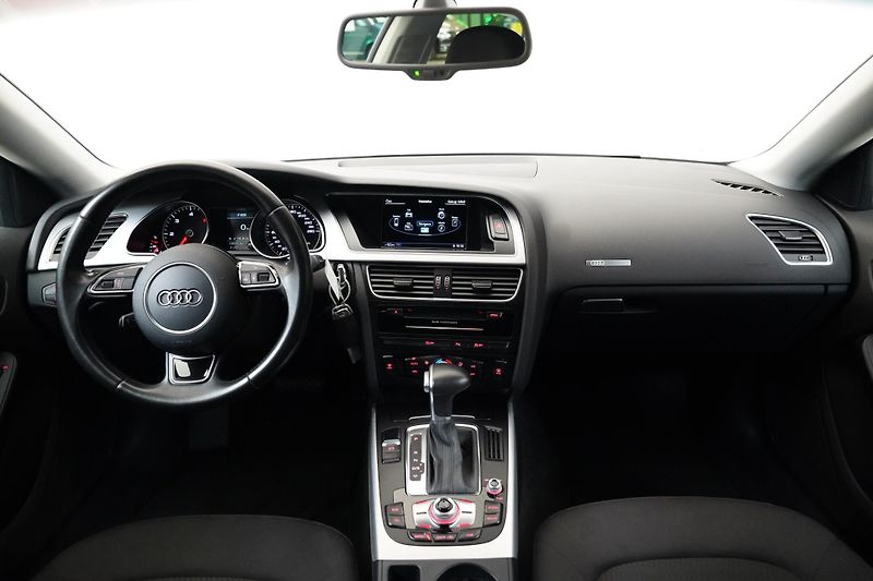Audi A5 - fotka 5 z 25