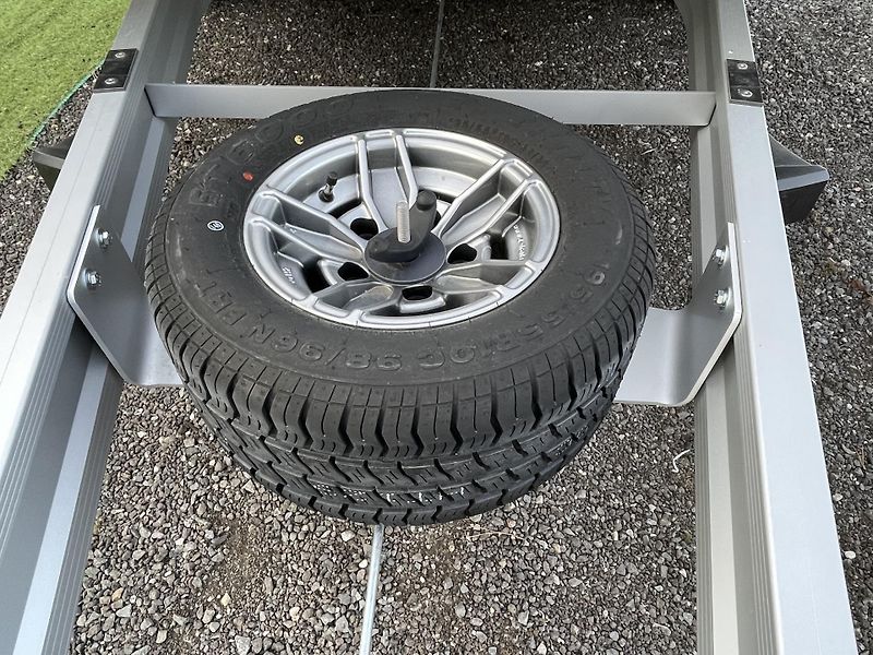 Z-Trailer (2026) AT27-20/41SW, 415x200, 470 kg - fotka 19 z 27