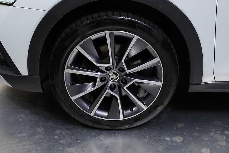 Škoda Octavia - fotka 10 z 29