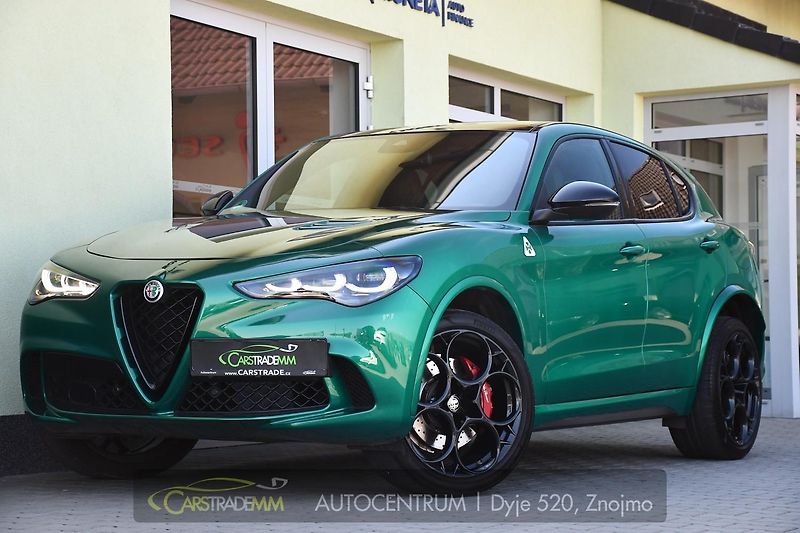 Alfa Romeo Stelvio 2.9 V6 Bi-T 520PS QUADRIFOGLIO - fotka 1 z 56