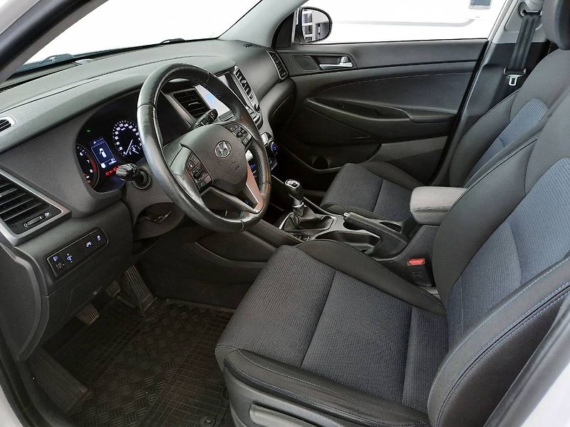 Hyundai Tucson (2017) 1.6 T-GDI (130kW/177k) - fotka 6 z 23