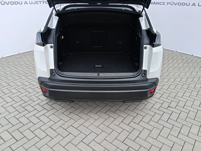 Peugeot 3008 (2021) 1.2PT 96kW! Full LED! Kamera! - fotka 10 z 32