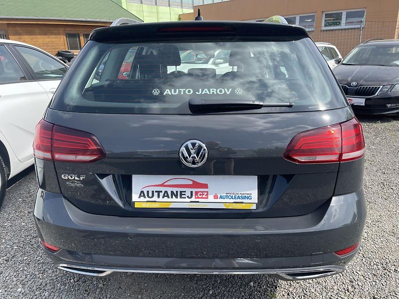 Volkswagen Golf 2.0TDi DSG HIGHL-NEHAV-Dph-ČR! - fotka 9 z 40