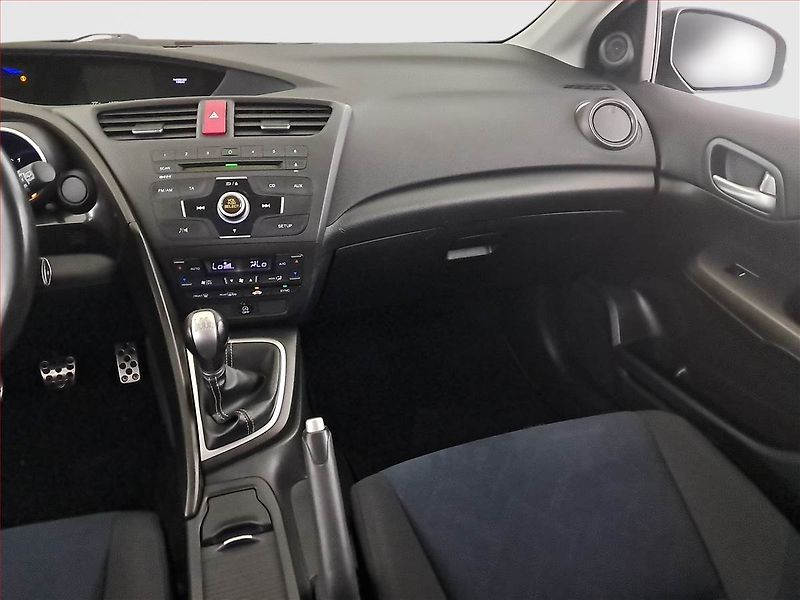 Honda Civic (2013) 1.8 i-VTEC, Serv.kniha - fotka 8 z 17